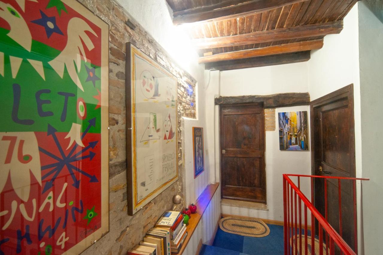 Casa Vacanze Garibaldi Spoleto Esterno foto